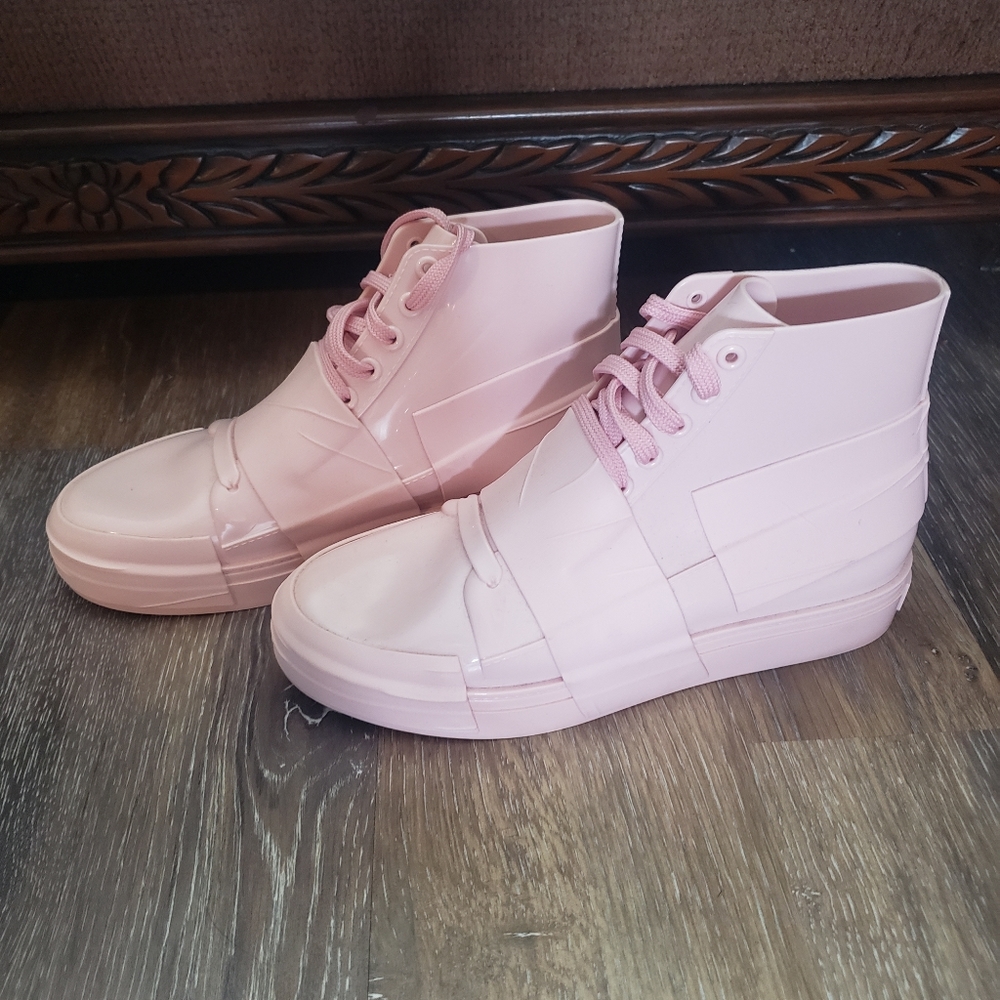 Melissa Hi top Sneaker